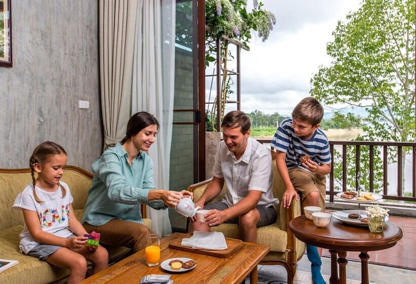 Bansaeo Garden And Resort