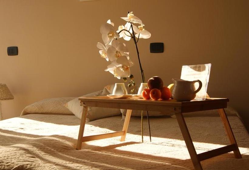 تختخواب و صبحانه Magna Grecia