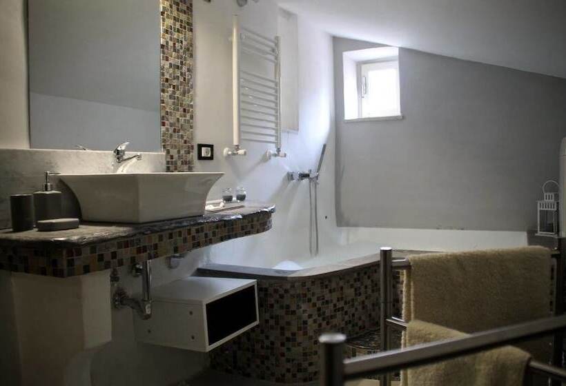 צימר Antica Corte Del Castello