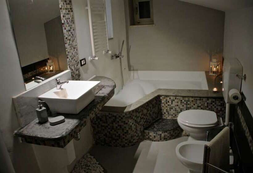 צימר Antica Corte Del Castello