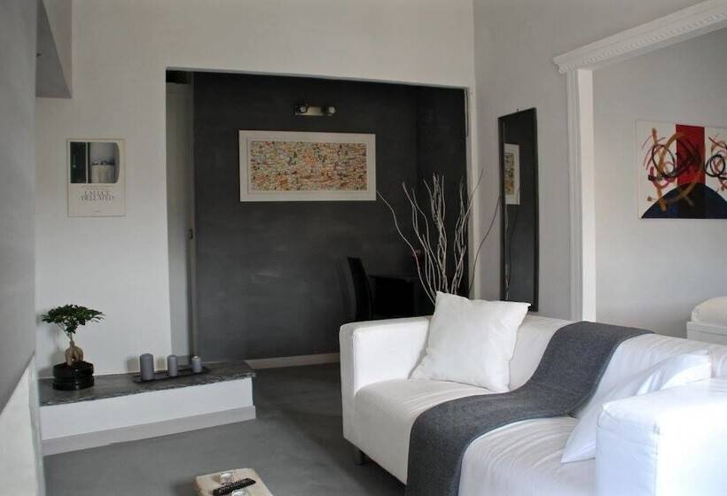 צימר Antica Corte Del Castello