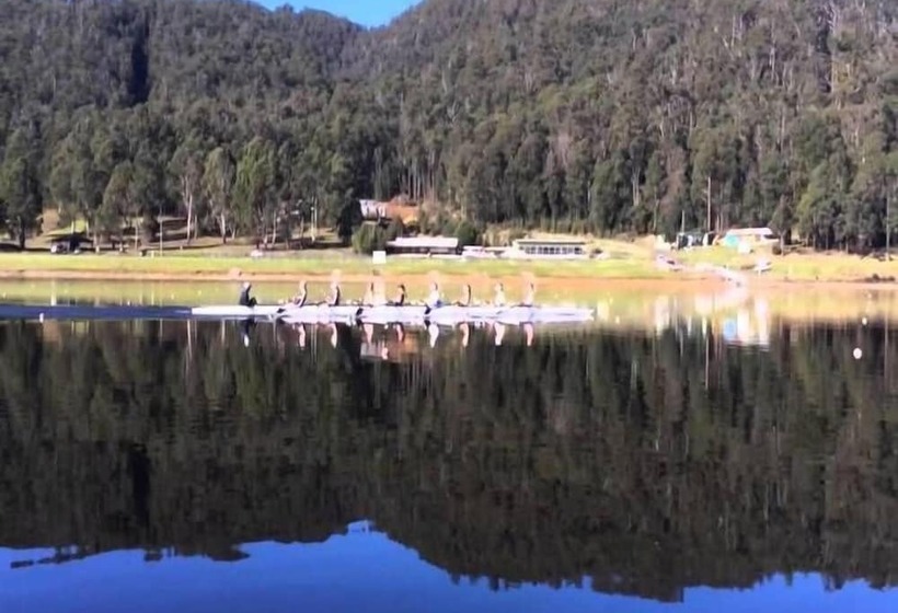 مبيت وإفطار Cradle Alpine Retreat