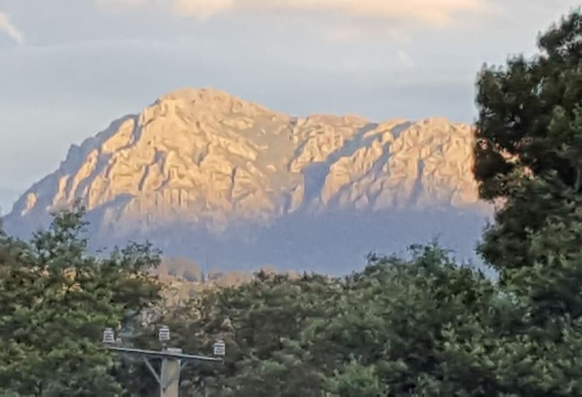 مبيت وإفطار Cradle Alpine Retreat