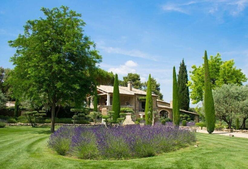 ベッドアンドブレックファースト Domaine Les Roullets