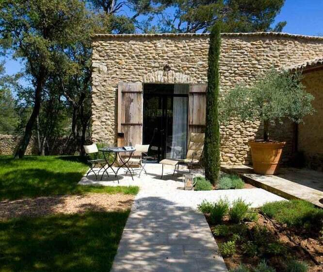 ベッドアンドブレックファースト Domaine Les Roullets