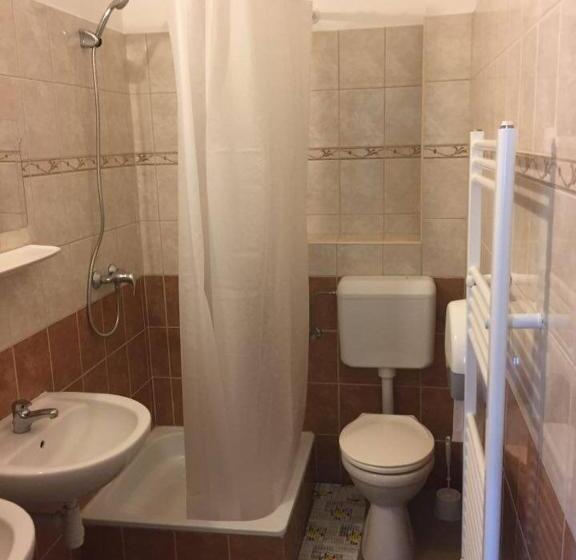 ベッドアンドブレックファースト Mamre Szálló