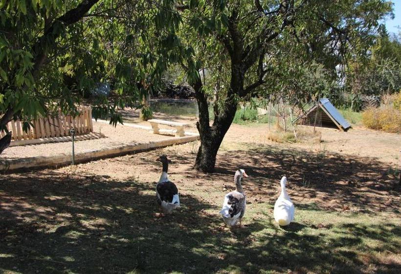 민박 Merindol Manor