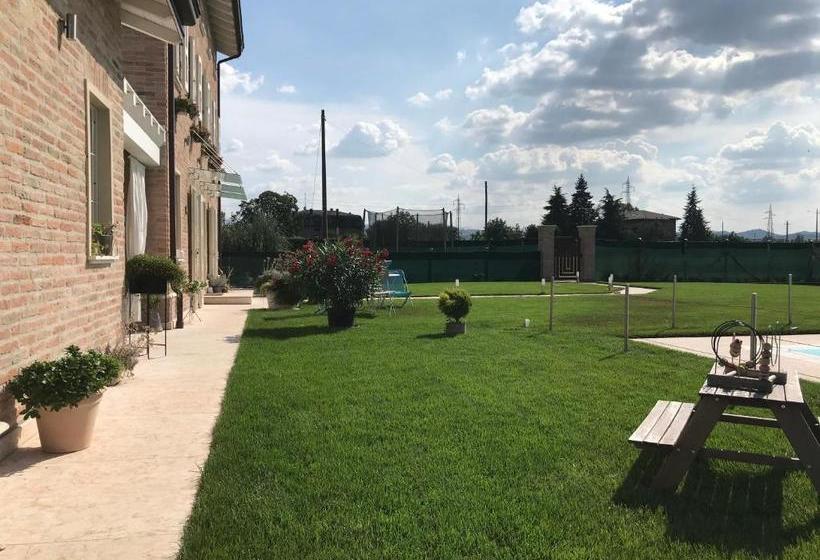 צימר Miss Elisabeth