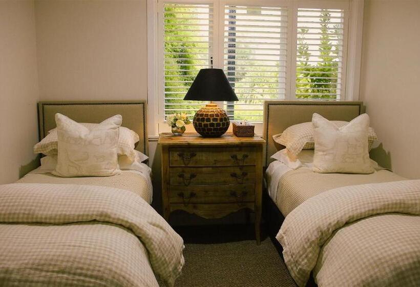 Bed and Breakfast Ngamihi Lodge