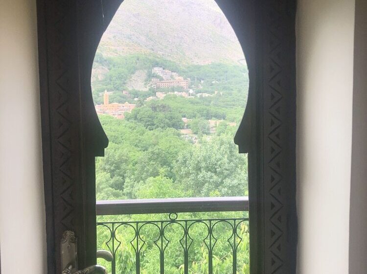 تختخواب و صبحانه Riad Atlas 4 Seasons