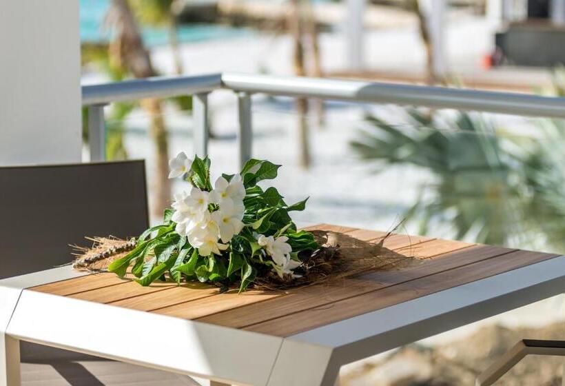 Delfins Beach Resort