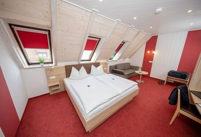 Отель Restaurant Straussen