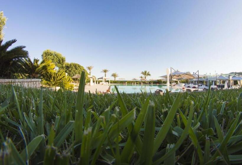 בית מלון כפרי Augustus Resort