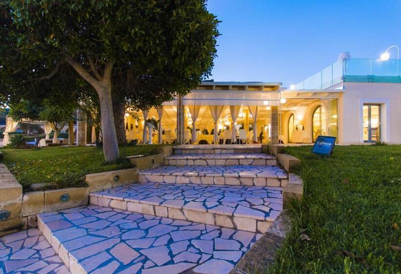 בית מלון כפרי Augustus Resort