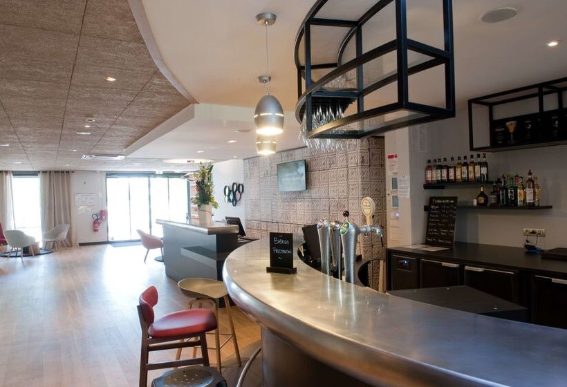 호텔 Campanile Limoges Centre Gare