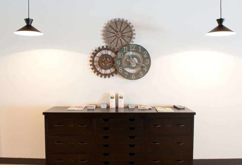 호텔 Campanile Limoges Centre Gare