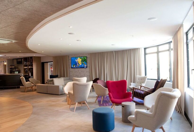 호텔 Campanile Limoges Centre Gare