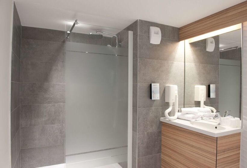 호텔 Campanile Limoges Centre Gare