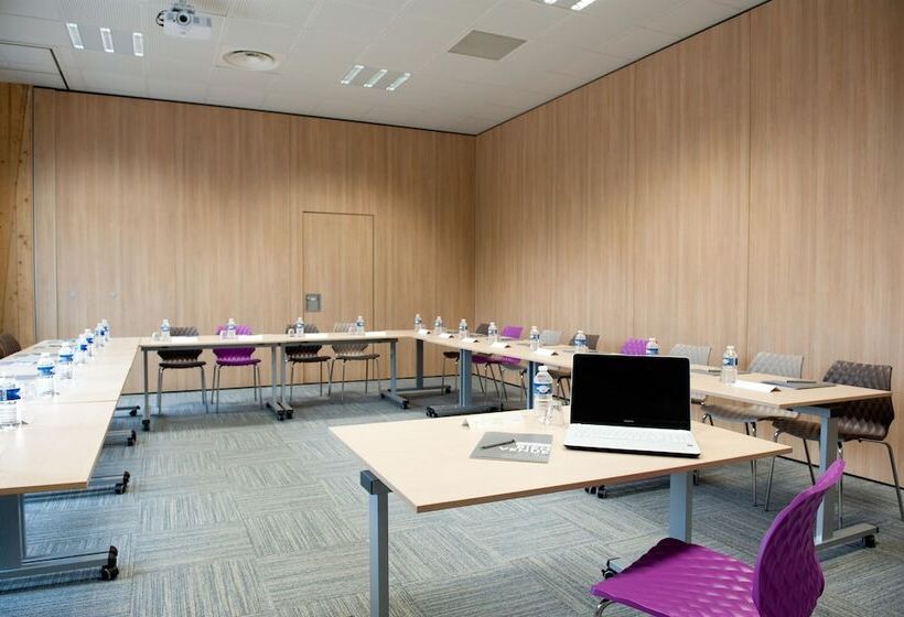 호텔 Campanile Limoges Centre Gare