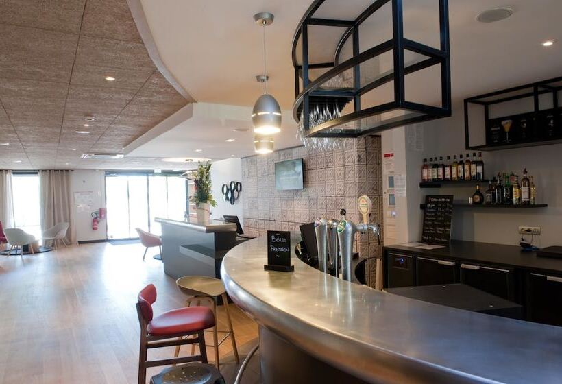 호텔 Campanile Limoges Centre Gare