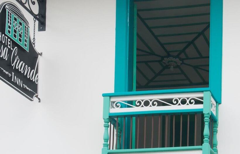 Отель Casa Grande Inn