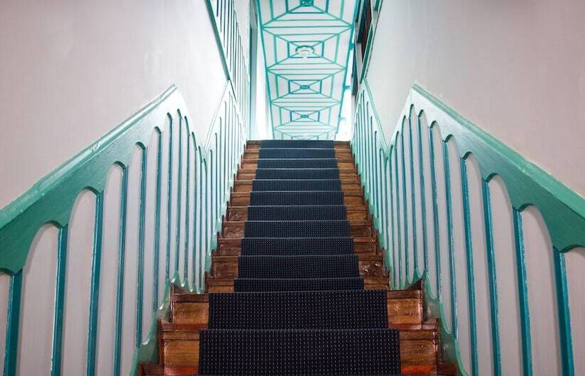 هتل Casa Grande Inn