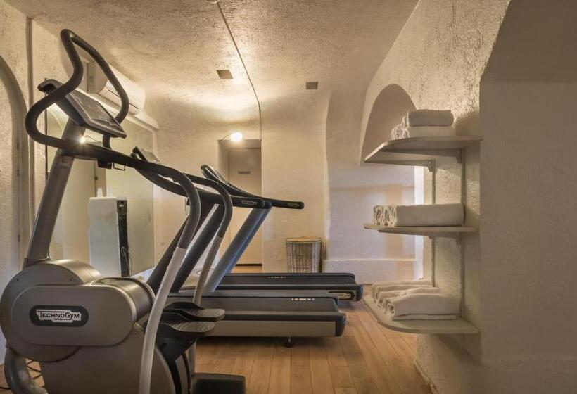 Отель Club Port La Galere