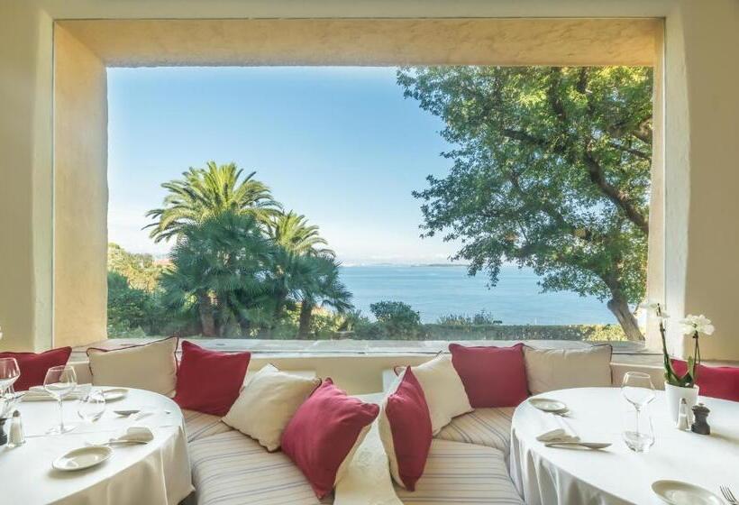 Отель Club Port La Galere