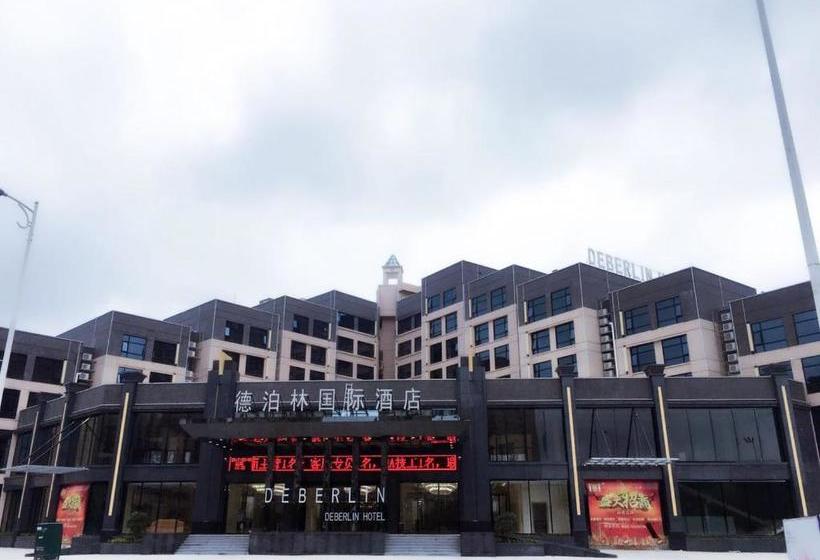 ホテル Deberlin