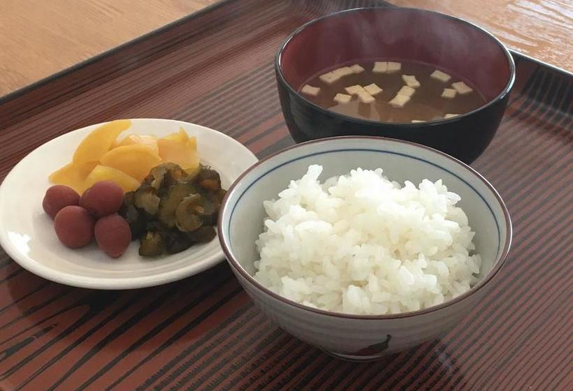 בית מלון כפרי Ebisu