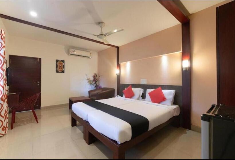 Отель Falnir Palace