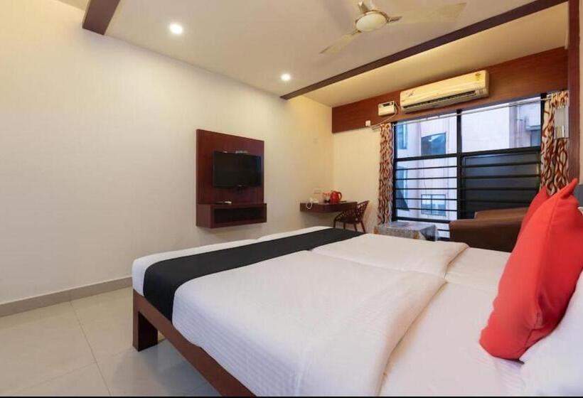 Отель Falnir Palace