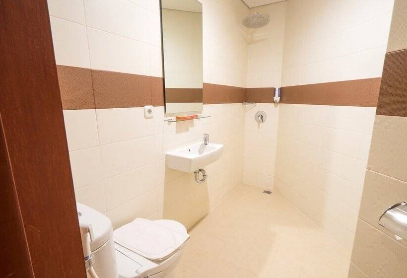 Front One Hotel Jayapura