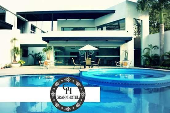 Отель Grann
