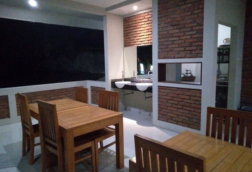 Hastina Hotel Lombok