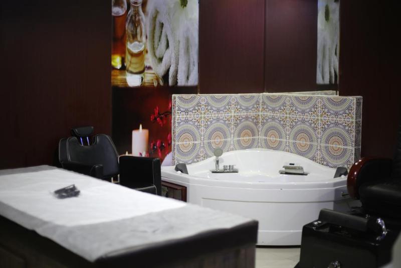 酒店 Holiday Khaleej