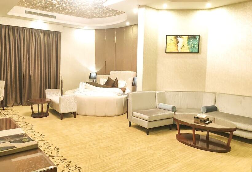 酒店 Holiday Khaleej