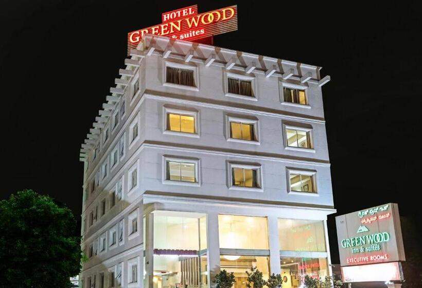 בית מלון כפרי Itsy By Treebo  Greenwood Inn And Suites