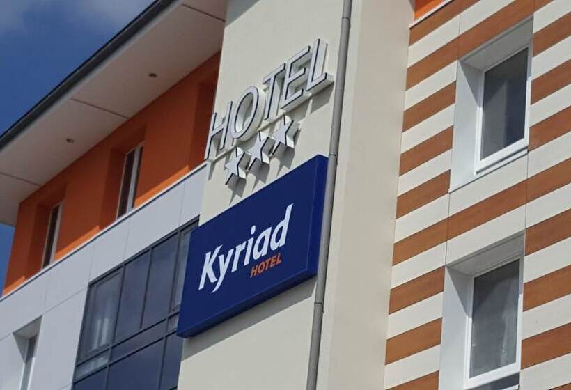 ホテル Kyriad Pontarlier