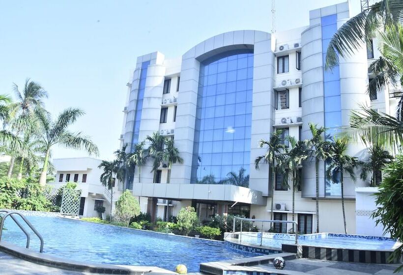 ホテル Lee Crysstal