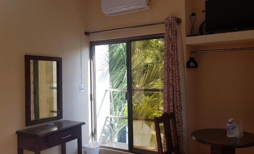 ホテル Mayahau Coba