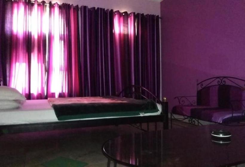 فندق Binapani  & Restaurant