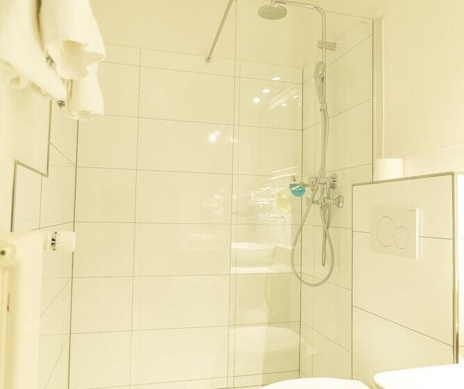 Отель Porto Sofie Gottlieben