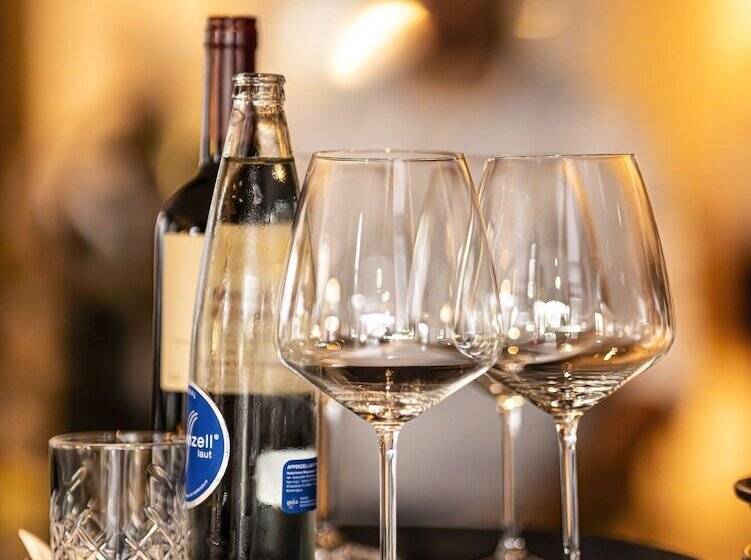 Отель Porto Sofie Gottlieben