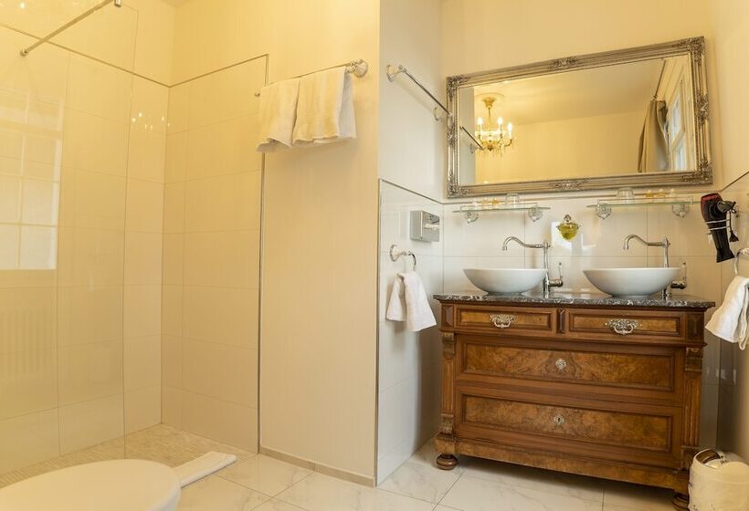 Отель Porto Sofie Gottlieben