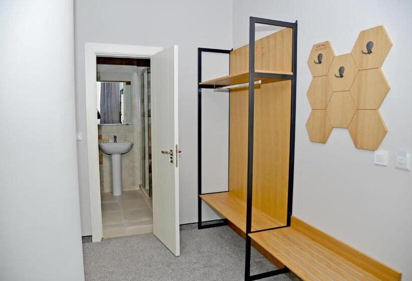 בית מלון כפרי Ricas