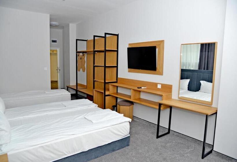 בית מלון כפרי Ricas