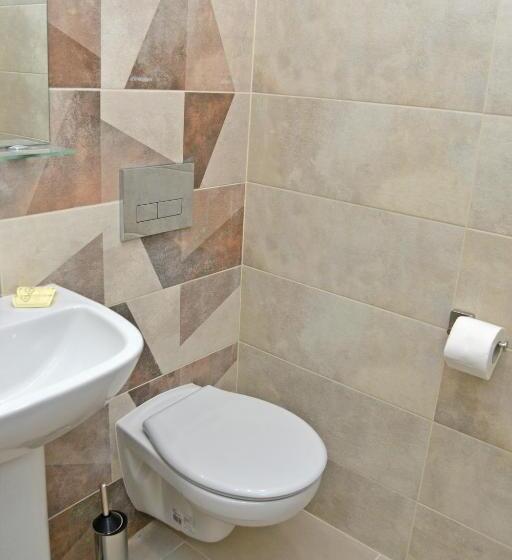 בית מלון כפרי Ricas