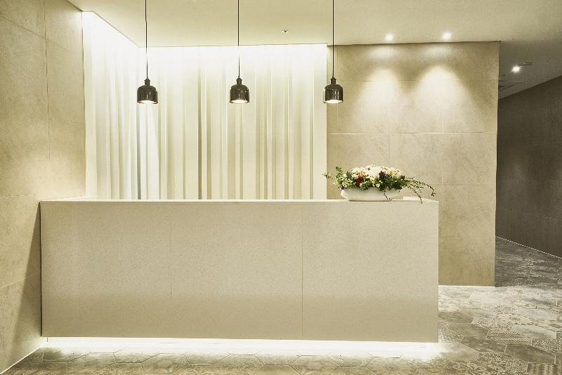 فندق Royal Emporium Incheon Airport