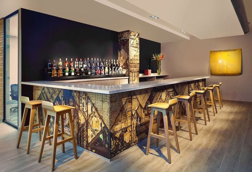 Отель Sites Monteria